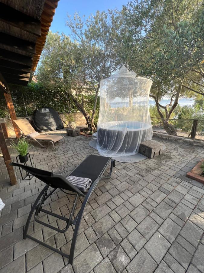 Mia Mobile Home With Jacuzzi Ždrelac Eksteriør billede